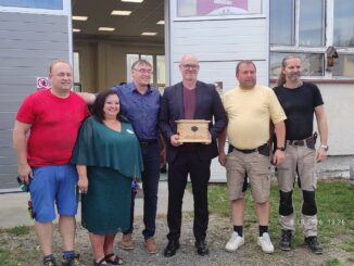 Ministr školství navštívil Domažlice. Oholit se nechal od učně