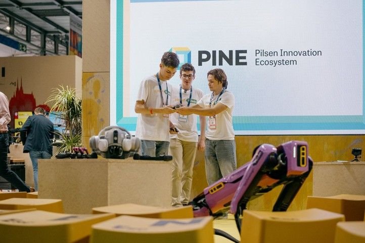 Plzeň zamíří na veletrh chytrých měst. Firma nextdrop je ve finále soutěže